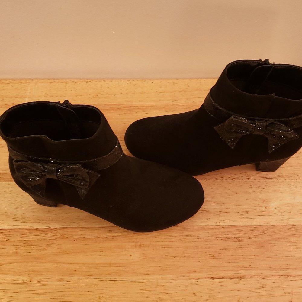 Nina Girls Fashion Boots with Sparkling Bow Black size 3